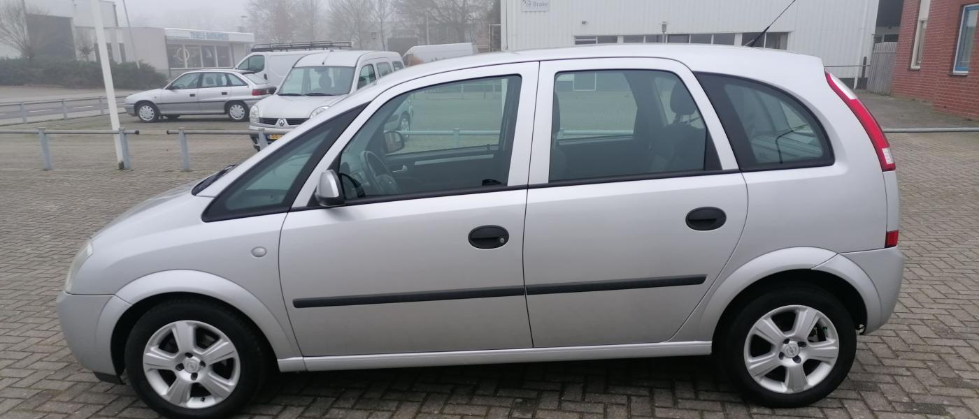 Opel Meriva-A 16i 16V Temptation